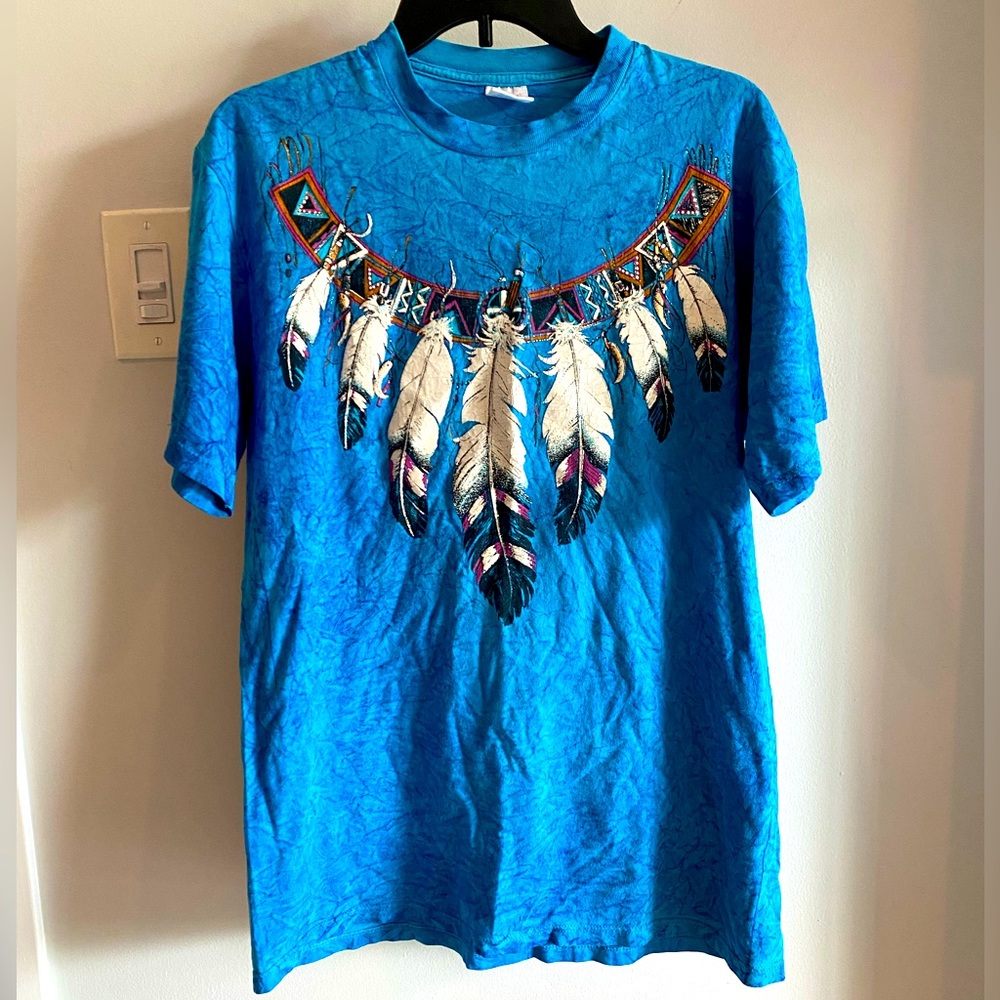Vintage Tribal Style Bohemian Teal Blue Feather Print Short Sleeve Tshirt - Picture 1 of 6